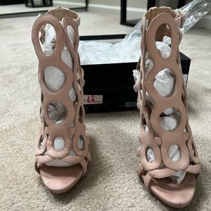 Womens Giuseppe Zonoti shoes in size 36.5
